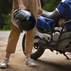 Czy możesz holować motocykl? Prawo, mandat i bezpieczny transport