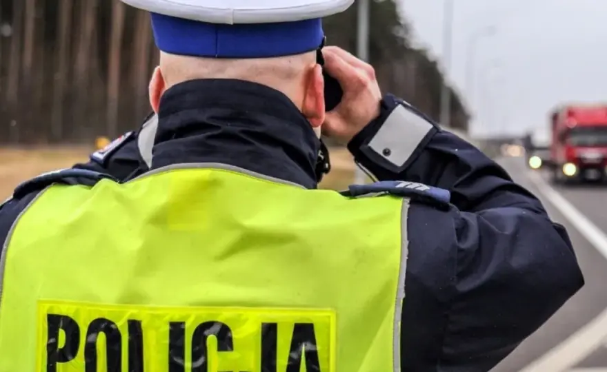 Zakaz wyprzedzania ciężarówek: Co zmieni się w 2026? Mandaty, wyjątki