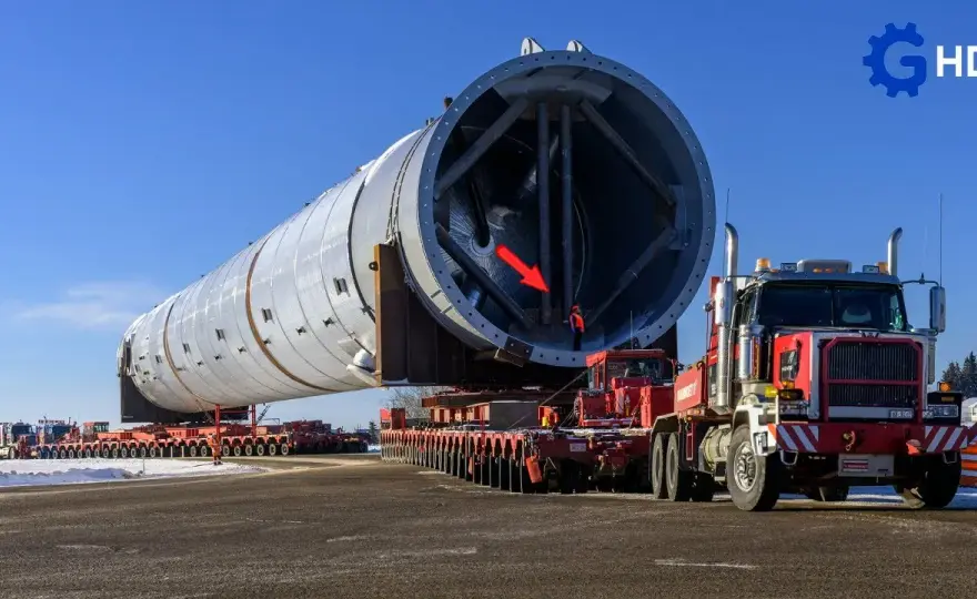 Największe ciężarówki świata: 500 ton urobku i megatransporty