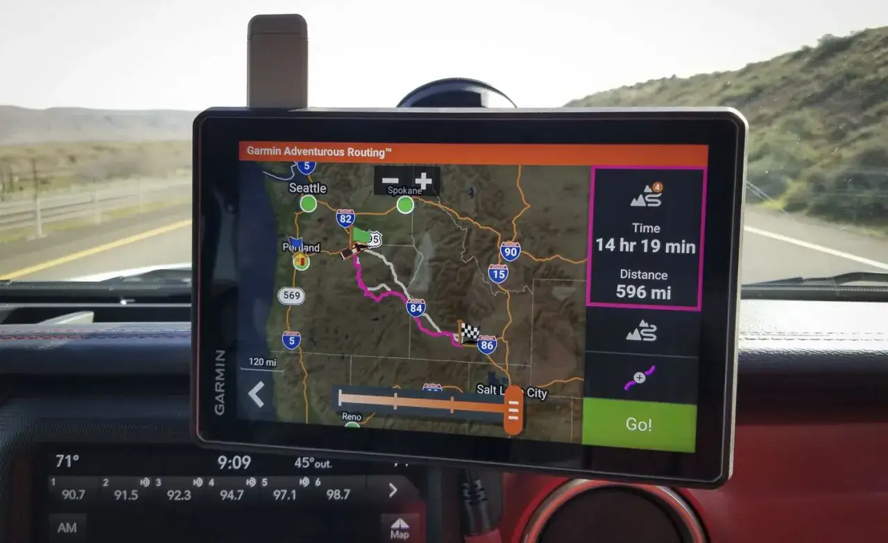 ranking nawigacji ciężarowych Garmin TomTom 2026
